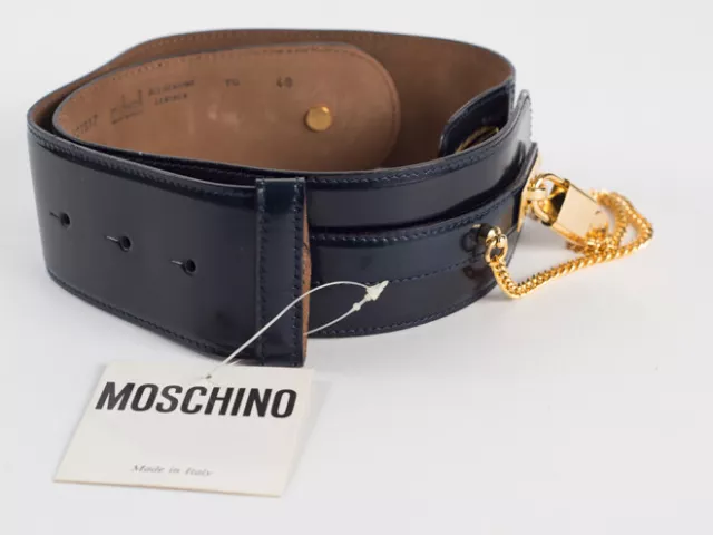 New Moschino Redwall Navy Patent leather Belt Size 40