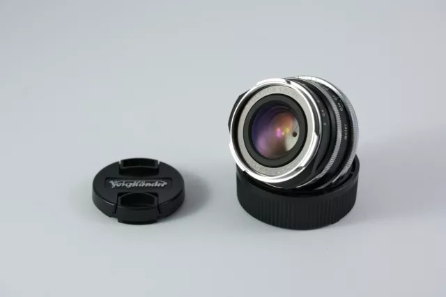 Voigtländer Ultron 35mm f/2 aspherical VM Mount Lens for Leica M