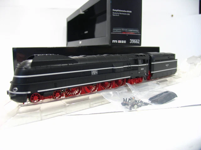 MÄRKLIN 39662 DAMPFLOK BR 06 der DRG MFX DIGITAL/SOUND INSIDER CLUB ...