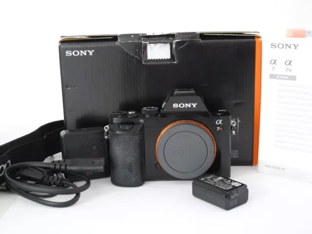 Sony alpha a7R Systemkamera 3.400 Auslösungen Gewährleistung 1 Jahr