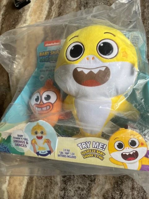 NICKELODEON BABY SHARK'S Baby Shark & William Big Shown Sing & Swing