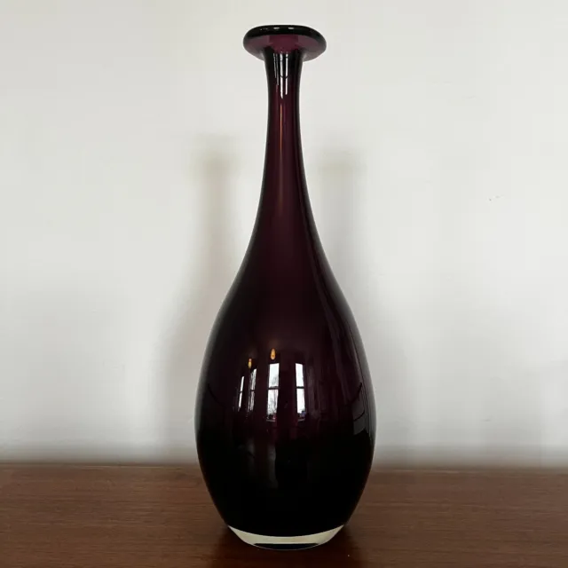 Mid Century Scandi art glass vase - Amethyst - 29.5cm tall