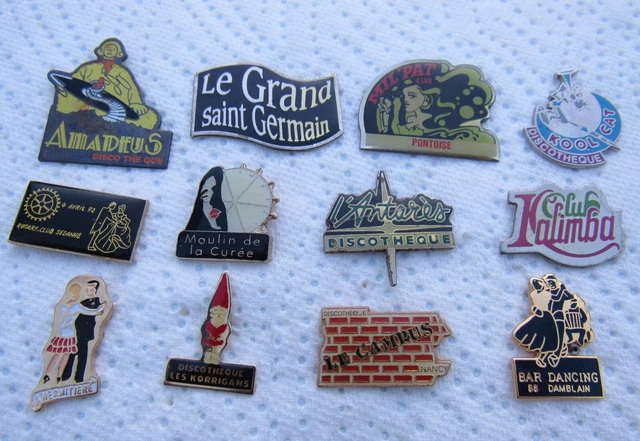 Lot De 12 Pin's Discotheque Dancing Club