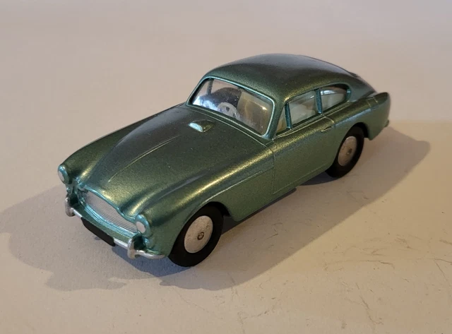 VINTAGE CODE 3 restored Triang Spot-On diecast model No.113 Aston ...