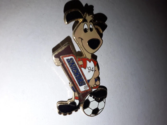 NO PIN'S BROCHE VINTAGE MONDIAL FOOT MEXICO 86 IRAK MASCOTTE PIQUE COCA COLA