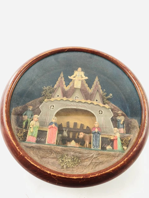 Erzgebirge Holz Krippe Darstellung mit der Geburt Jesus Erzgebirge Holz Krippe Darstellung mit der Geburt Jesus