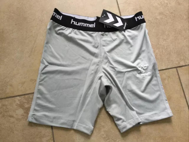 Hummel graue Basisschichtshorts Größe M neu mit Etikett