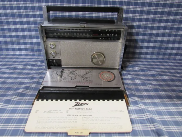 Zenith Royal 3000-1 Trans-Oceanic Transistor Radio 1960s (Works) FREE SHIPPING.