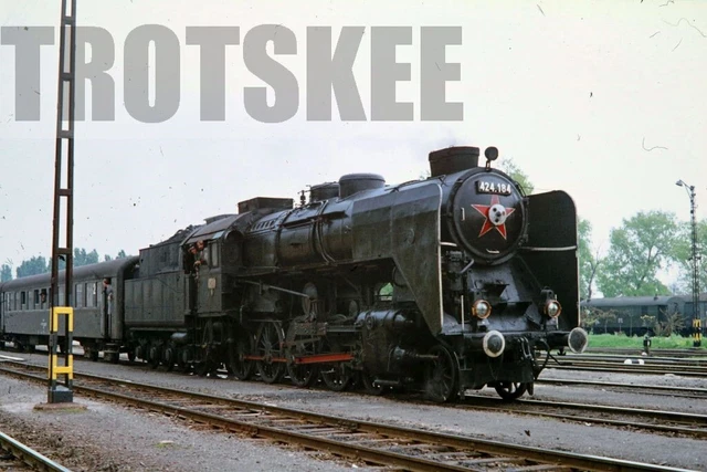 35mm Slide MAV Hungary Railways Steam Loco 424 184 c1979 Original Hungarian