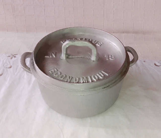 ANCIENNE COCOTTE - Marmite En Fonte Pour Cuisiniere Jouet EUR 19,00 - FR