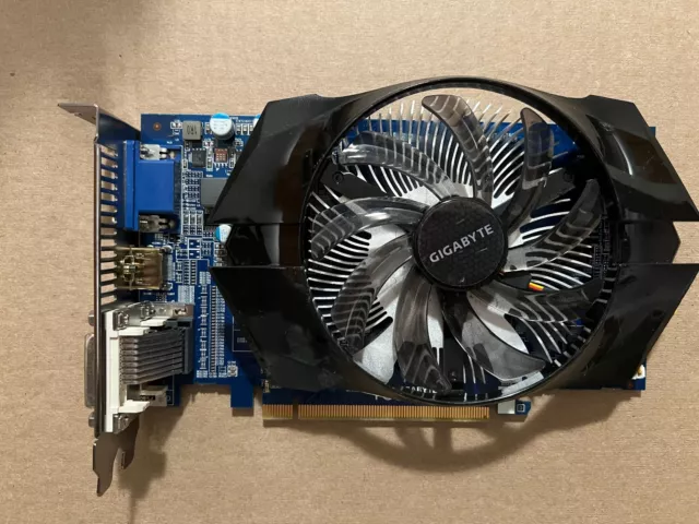 Gigabyte Amd Radeon Hd 7750 2Gb Gddr5 Graphics Card Gv-R7750C-2Gi Vb-1(3)