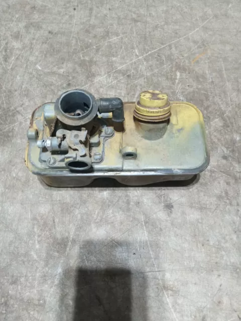Briggs and Stratton 3HP Horizontal Gas Tank  Carb Plus Gas Cap