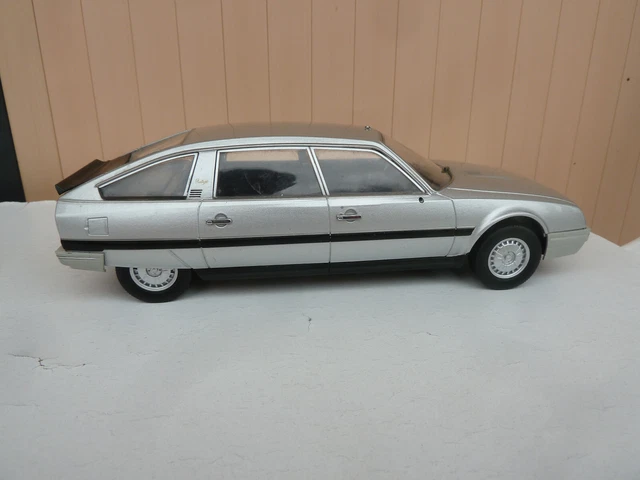 CVQ4 Voiture 1/24 HACHETTE CITROËN : CX 2500 Prestige Phase 2 Sans Fond