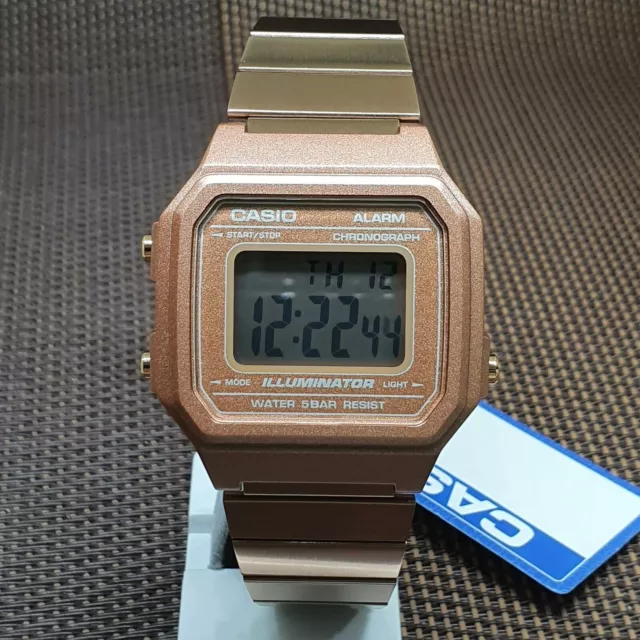 Casio B650WC-5A Reloj retro vintage con banda de acero inoxidable chapado...