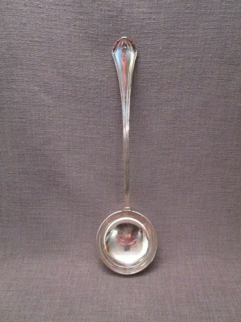 Louche En Métal Argenté Christofle - Occasion - Belle Pièce D'orfèvrerie