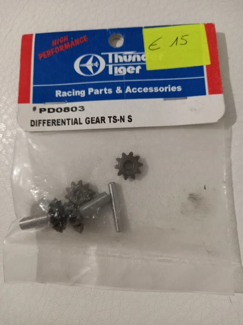 Thunder Tiger TS4N Set Ingranaggi 41 E 44 Denti PD0897 | Fibra Carbonio Rinforzata | 1:10 Nitro
