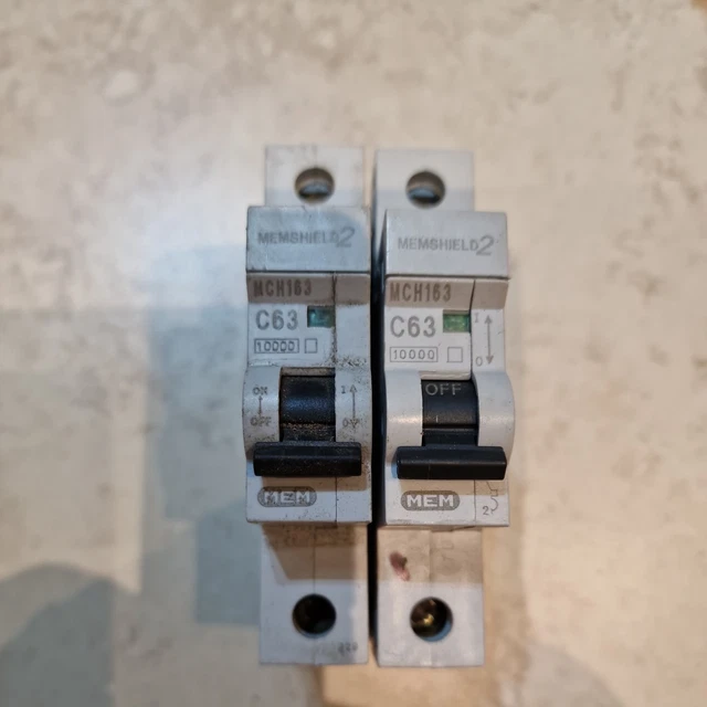 L&T MCB 63 AMP 1 POLE 10kA C-curve - BB10630C At Rs 299 In New Delhi - Foto 5