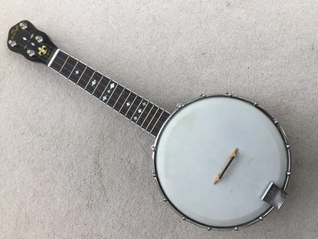 Cartwright Gibson UB2 Copy Ukulele-Banjo with Hard Case