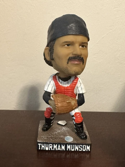 Thurman Munson In New York Yankees - Baseball - T-Shirt | TeePublic - Foto 5