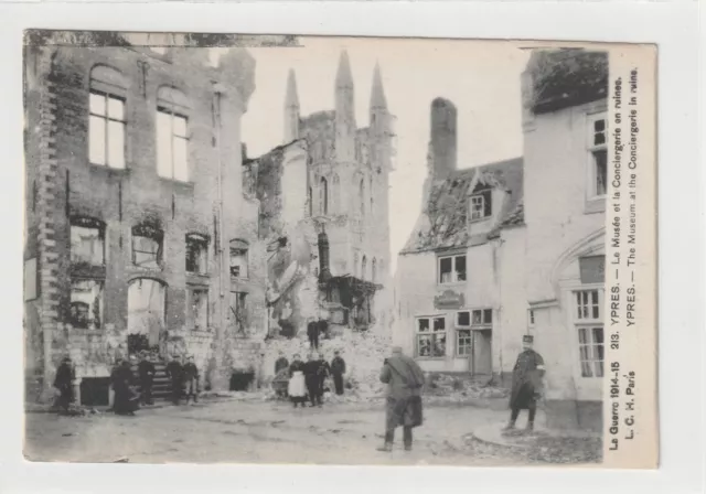 CPA- BELGIQUE - YPRES - La Guerre 1914-15- Le Musée et la Conciergerie en ruines