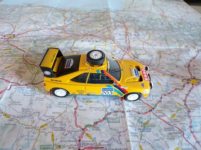 MITSUBISHI PAJERO N°211 DU RALLYE PARIS-DAKAR 1992 1/43ème