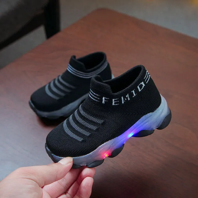 Baby Boys Girls Kids Shoes Toddler Light Up Luminous Trainers LED Flash Sneakers