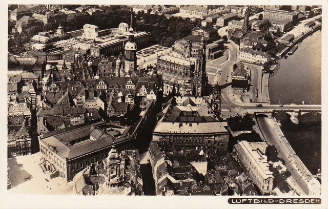 Gruß aus Dresden - Fliegeraufnahme - Luftbild