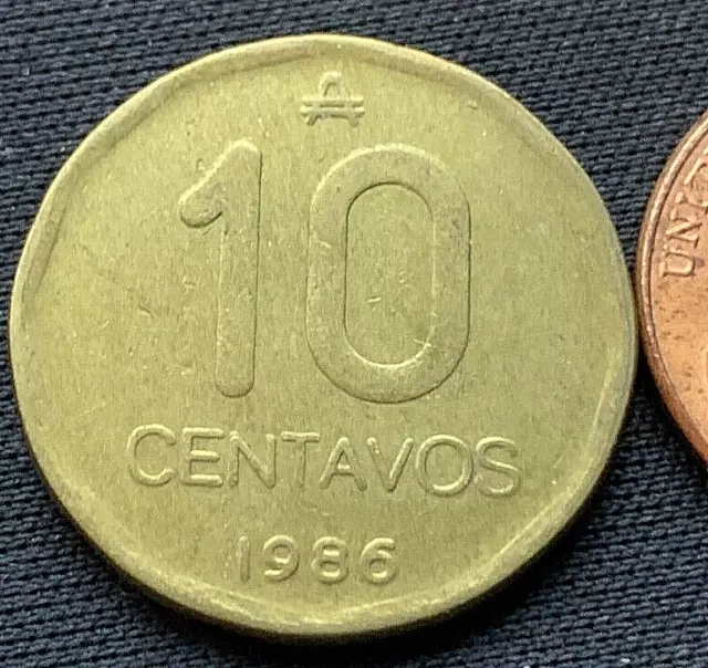1986 Argentina 10 Centavos Coin XF +   Better Circulated Condition    #K2179