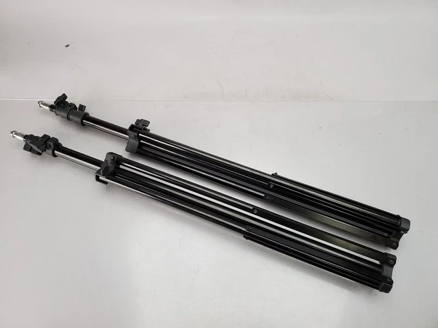 (2) Soportes de trípode plegables de metal aluminio para cámara 32"" de alto