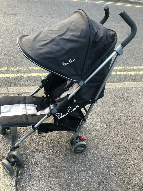 SILVER CROSS ZEST Pram with all waterproof covering and winter