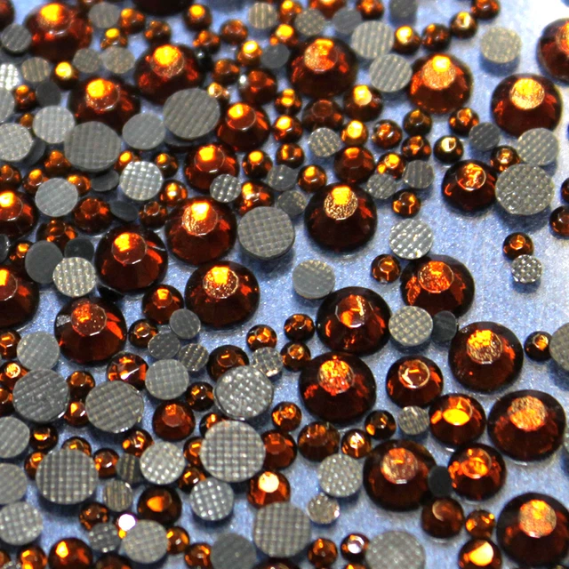 Assortiment strass couleur BRUN  en verre hotfix s06 + s10 + s16 + s20 n°(116)
