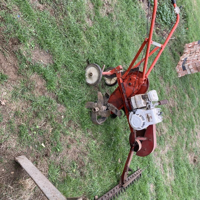 WOLSELEY MERRY TILLER rotavator with grass cutter attachment EUR 112,85