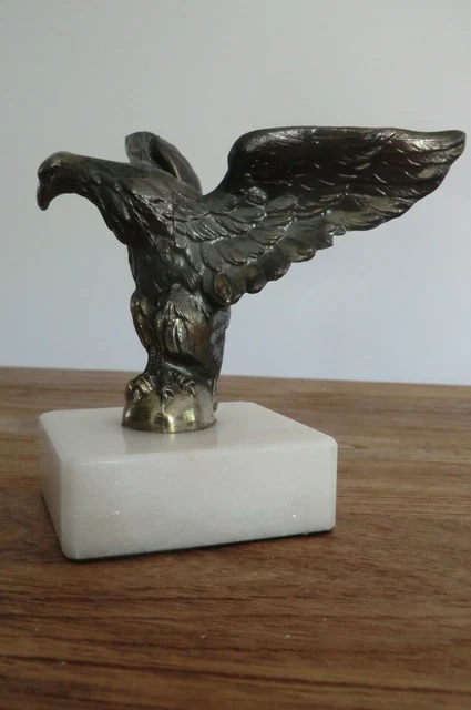 Lot De 2 Fleurs Décoratives En Métal Sur Socle Bois - Décoration Moderne Pour Intérieur - Cadeau Romantique Et élégant