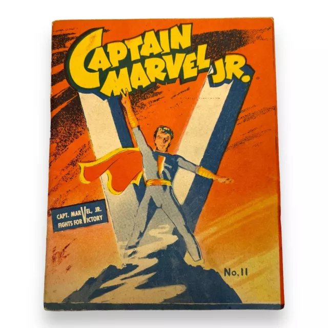 Vintage 1942 Captain Marvel Jr. Fights for Victory 5" Pocket Size Book EXC!