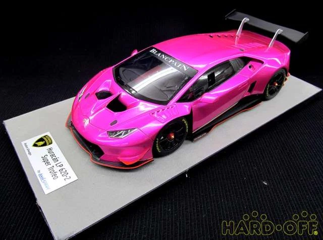 1/18 scale model number LAMBORGHINI LP620 2 LOOKSMART