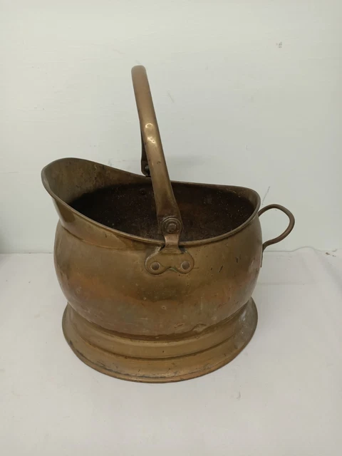 Antico secchio carbone ottone (O)