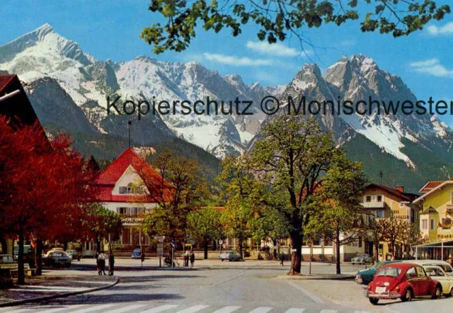 "Alte Postkarte"- Garmisch-Partenkirchen Am Marienplatz Spielbank 1980er Jahre?