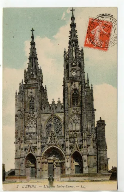 L' EPINE - Marne - CPA 51 - la façade de l'église Notre Dame - carte couleur