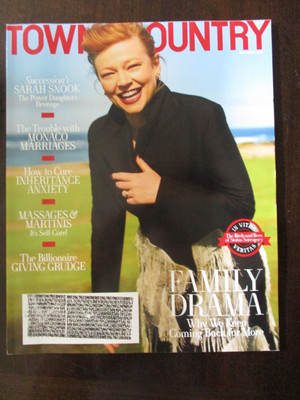 TOWN & COUNTRY Magazine November 2021 Sarah Snook Succession New £9.96