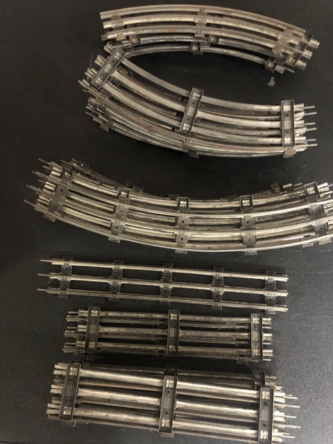 38 PIECE LOT Vintage Lionel Train Track O27 Gauge 3-Rail Curved 9” & 13” Strait
