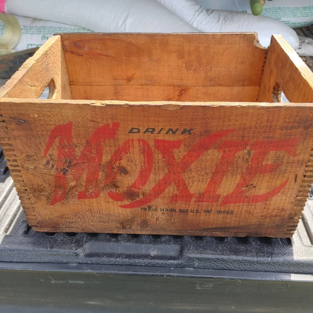 MOXIE Antique Wood Box Crate for Moxie for 7 ounce bottles 1907-1913