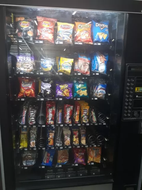 AP113 used snack vending machines and spiral gumball machine for sale