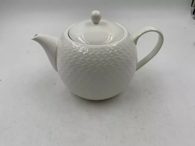 Laporcellana Bianca Ceramic 32oz 4x5in White Teapot CC01B38004