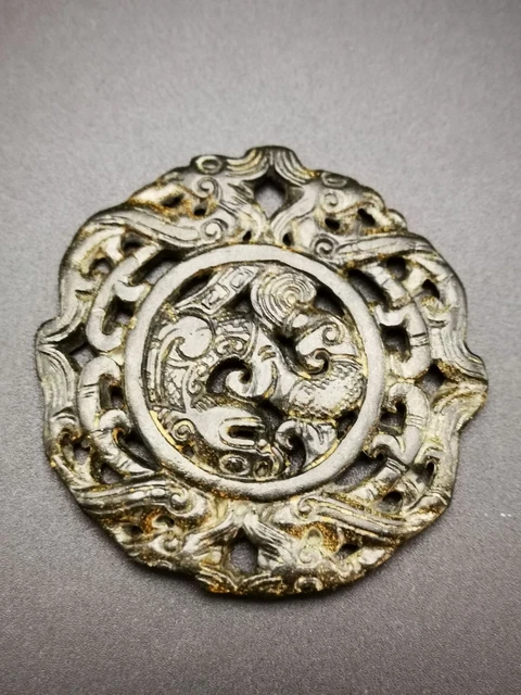 Rare Ancient Chinese Old Jade Hand Carved Double Dragons Totems Pendant R58