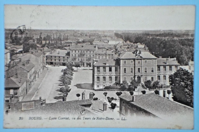 CPA  BOURG-en-Bresse (Ain-01) Lycée Carriat, vu des tours de Notre-Dame