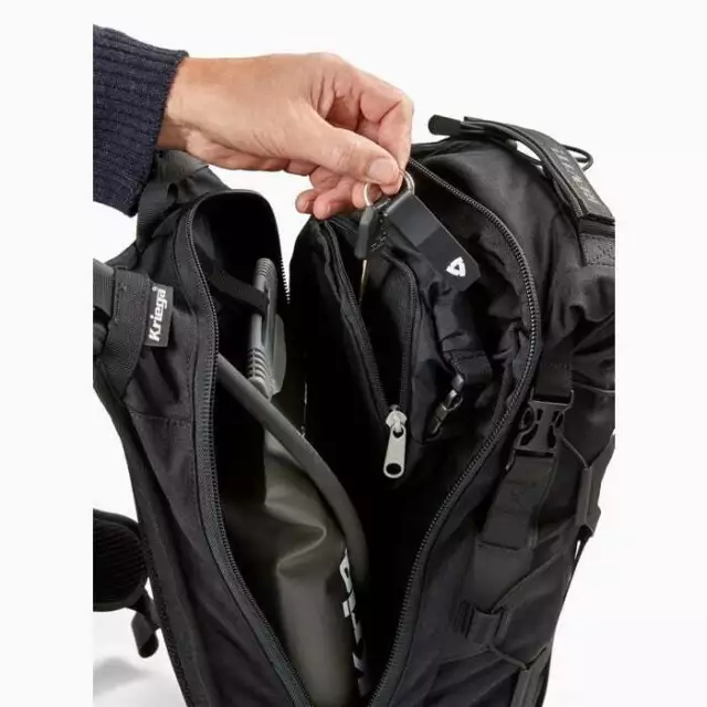 REV'IT! Backpack Barren 18L H2O Black Light Grey Uni - Kostenloser Versand! 3