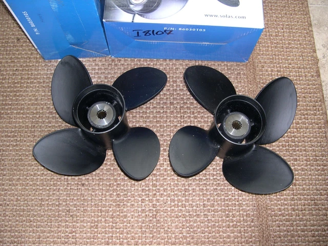 SOLAS 4 blade 15P counter rotating propellers 3513-148-15 &  3514-148-15 YAMAHA