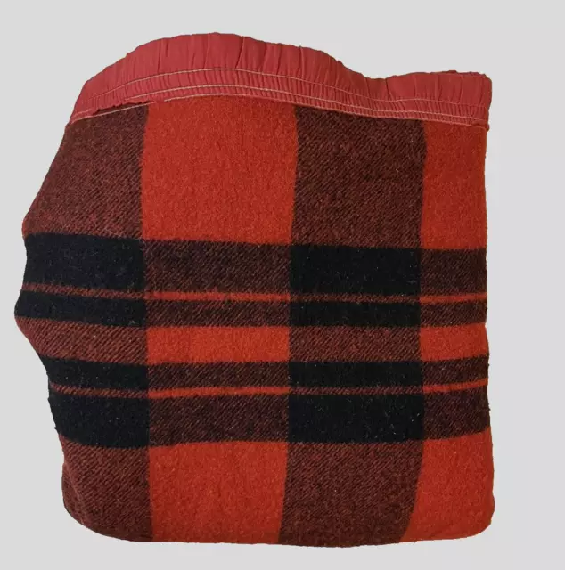 VINTAGE 40s 50s BUFFALO RED BLACK PLAID ALL 100% WOOL BLANKET 62X72"