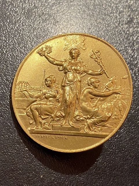 Medaille En Bronze Ancienne De Pierre Turin 1943 Cases-de-Pène 66600