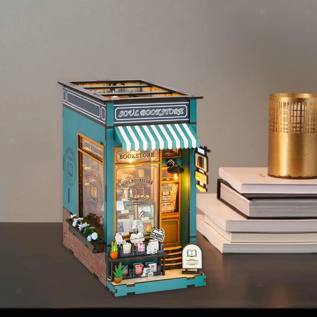 WOODEN MINIATURE DOLLHOUSE Kits Birthday Gifts with Furniture Bookends